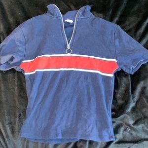 Garage t-shirt with zip